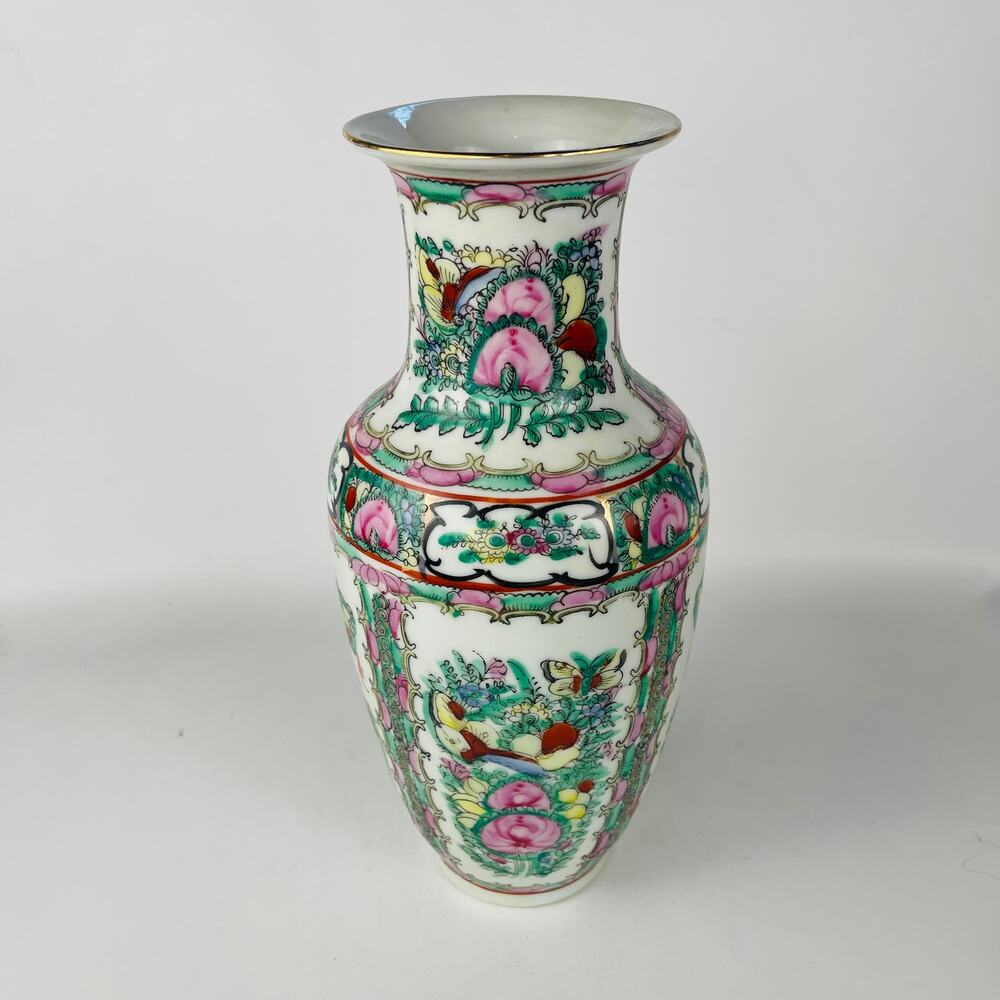 Vintage Rose Medallion Porcelain Vase 12 1/4” Chinese